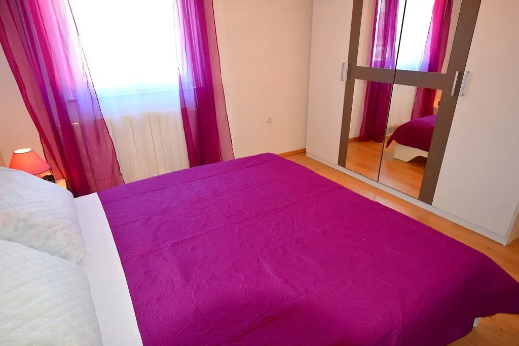 Apartments Celebrini Malinska