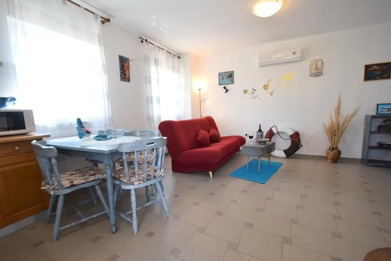Apartment Celebrini Malinska