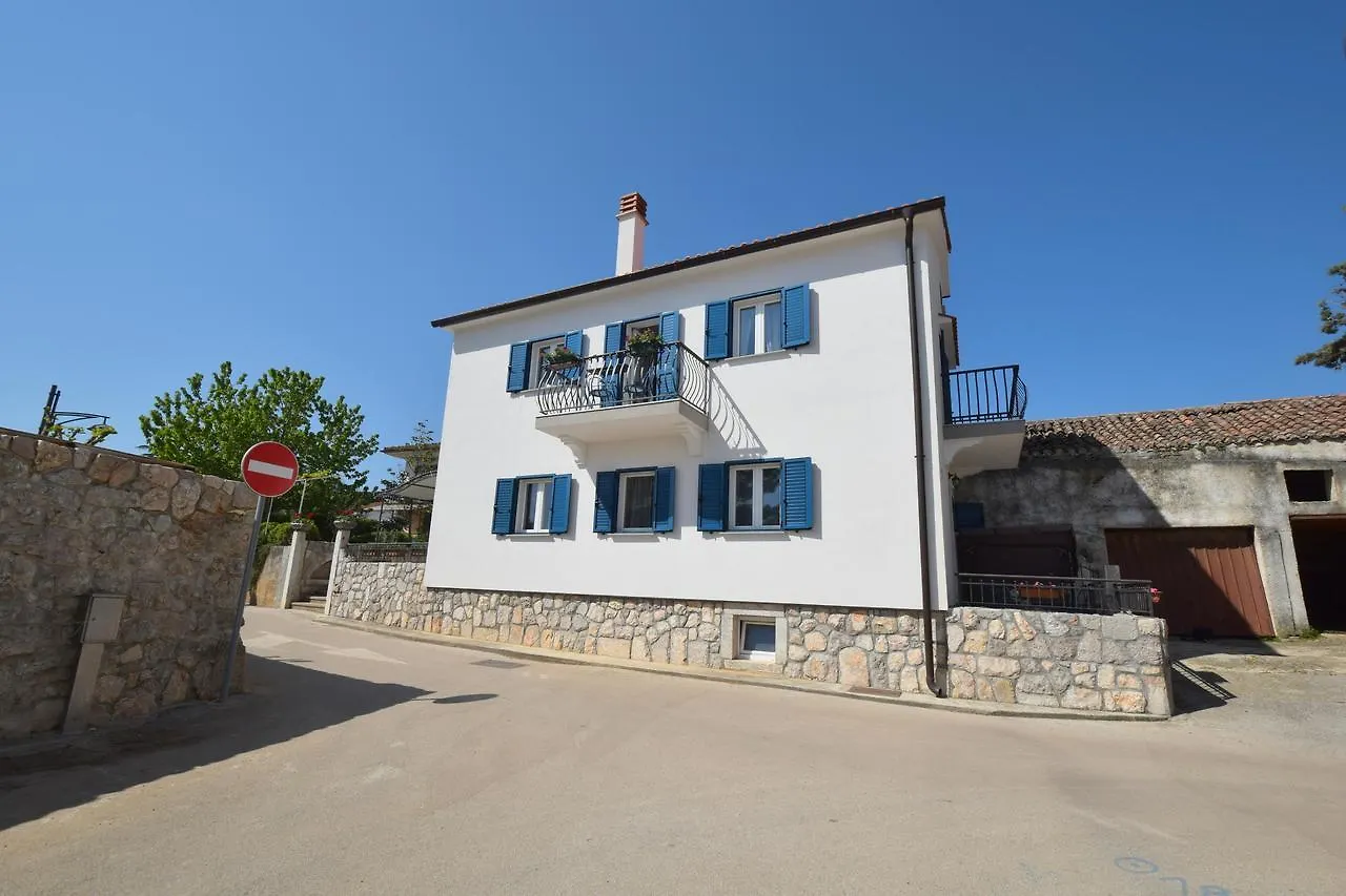 Apartment Celebrini Malinska